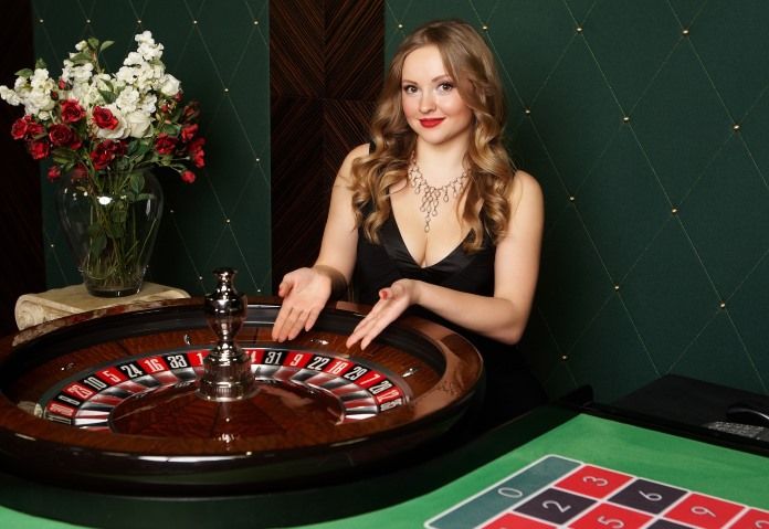 Royal Club APK Welcome Bonus